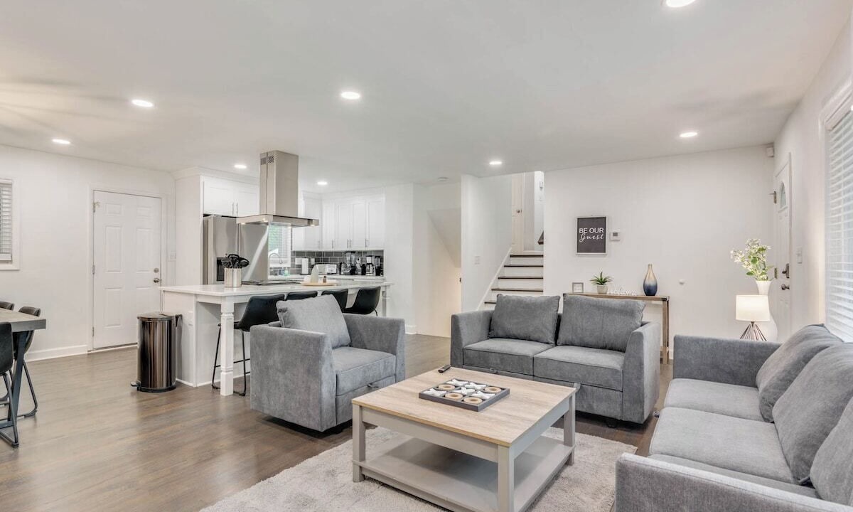 Photo of Others in Belvedere Park