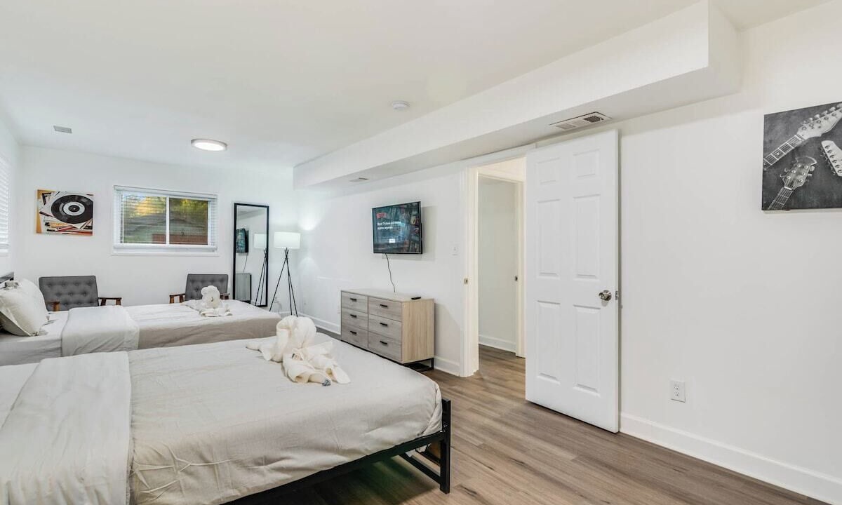 Photo of Others in Belvedere Park