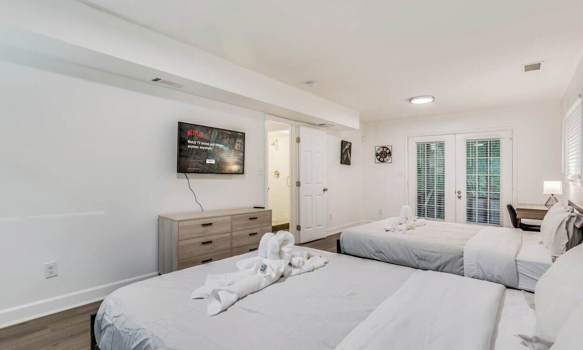 Photo of Others in Belvedere Park