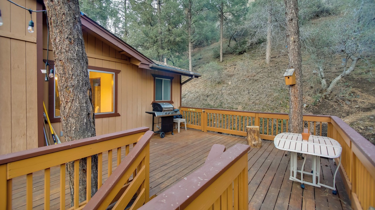 Photo of Patio Balcony in Pine Mountain Club