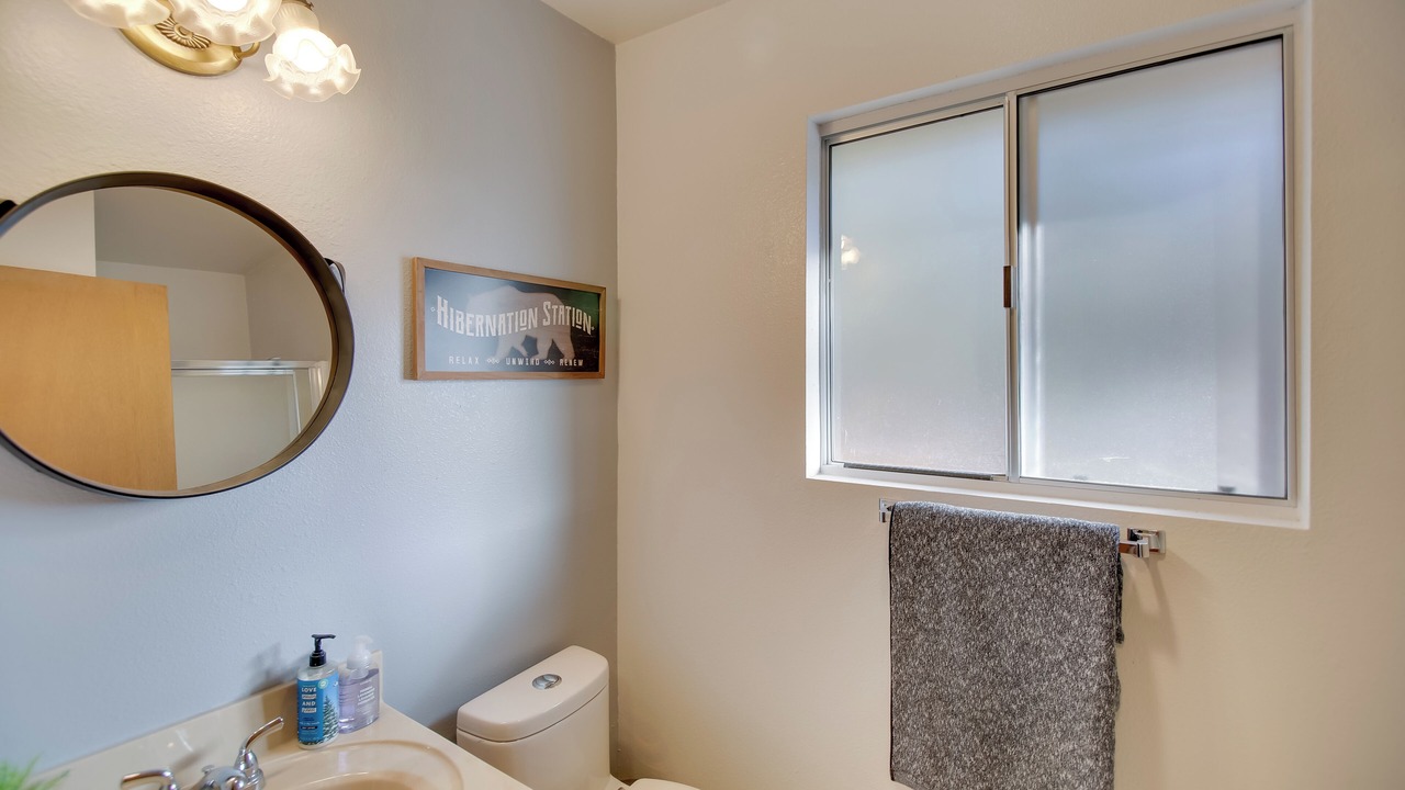 Photo of Bathroom in Pine Mountain Club