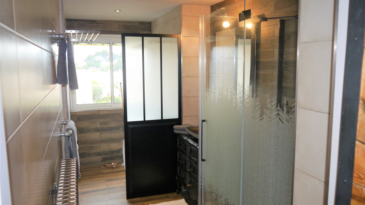 Photo of Bathroom in Le Cannet
