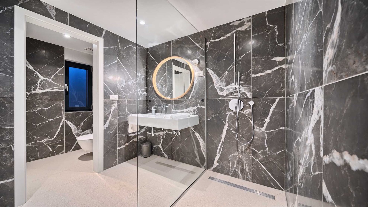 Photo of Bathroom in Brela