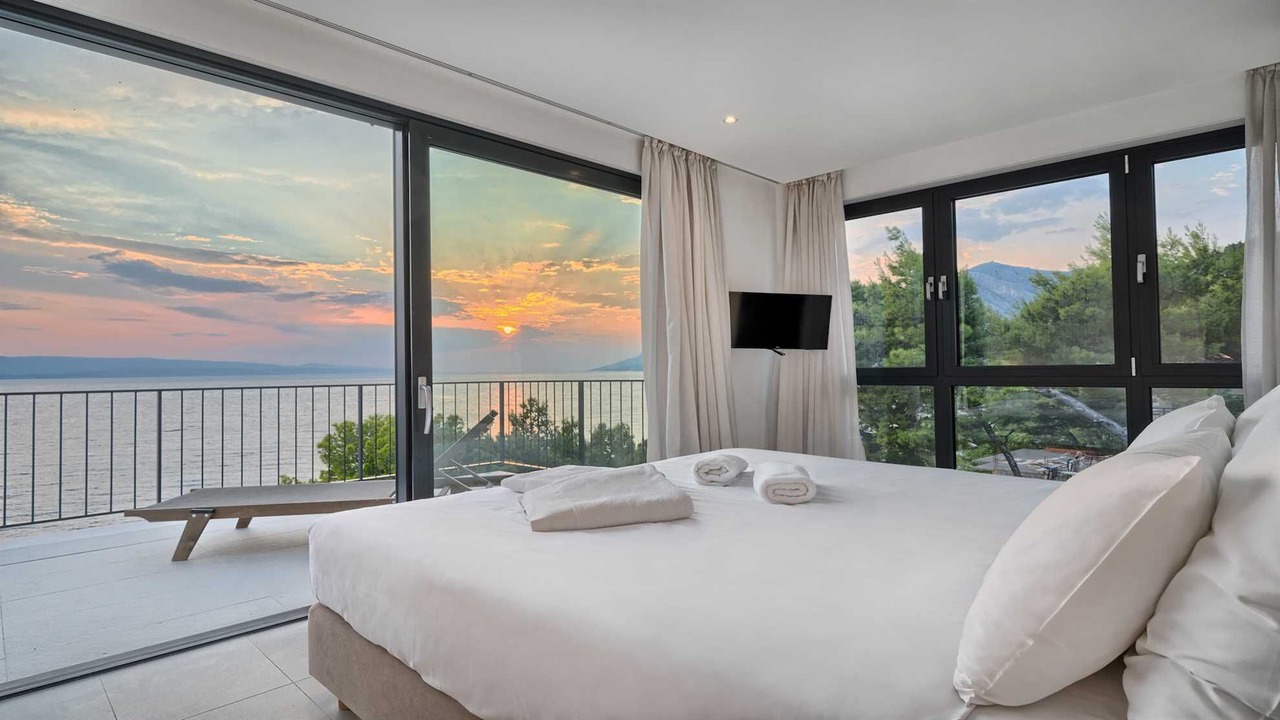 Photo of Bedroom in Brela