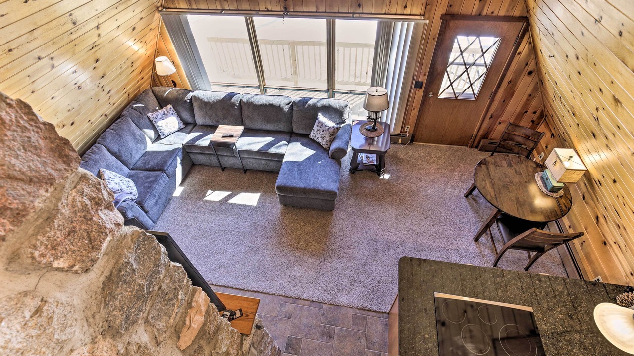 Photo of Livingroom in Butternut