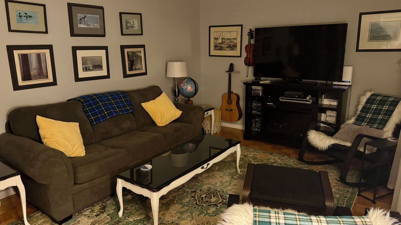 Photo of Bedroom in West Bay