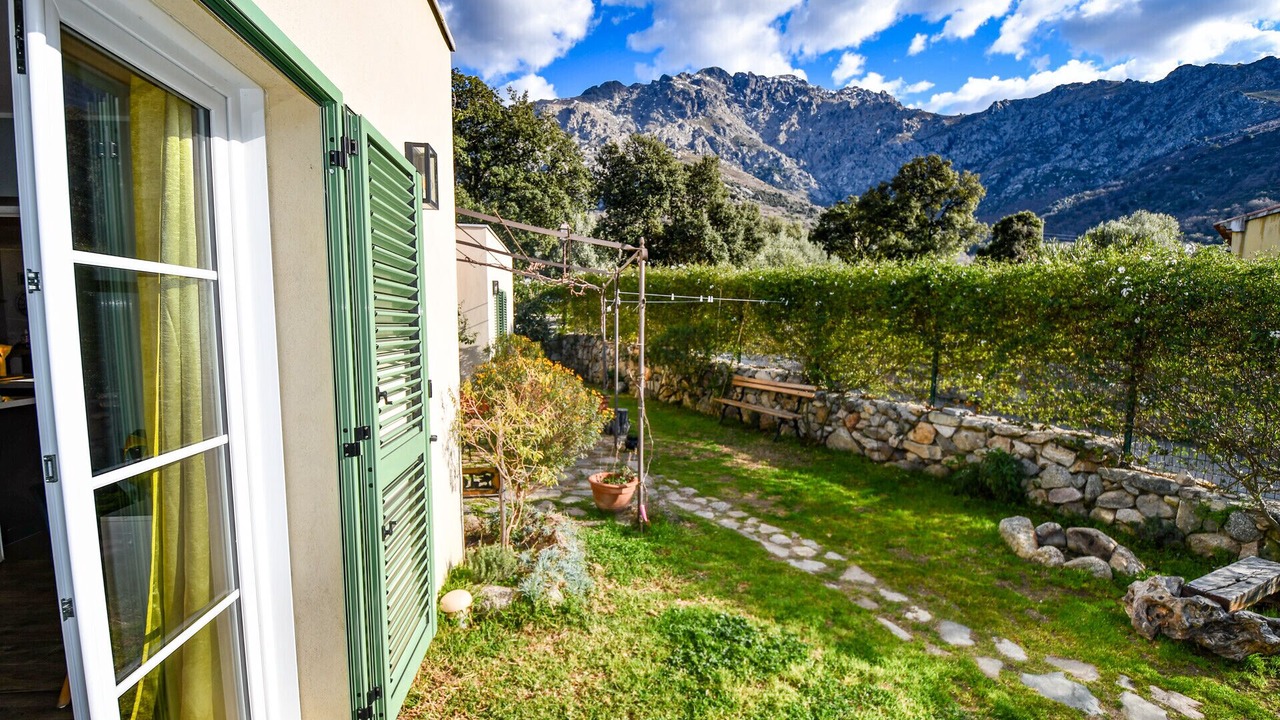 Photo of Outdoor in Zilia