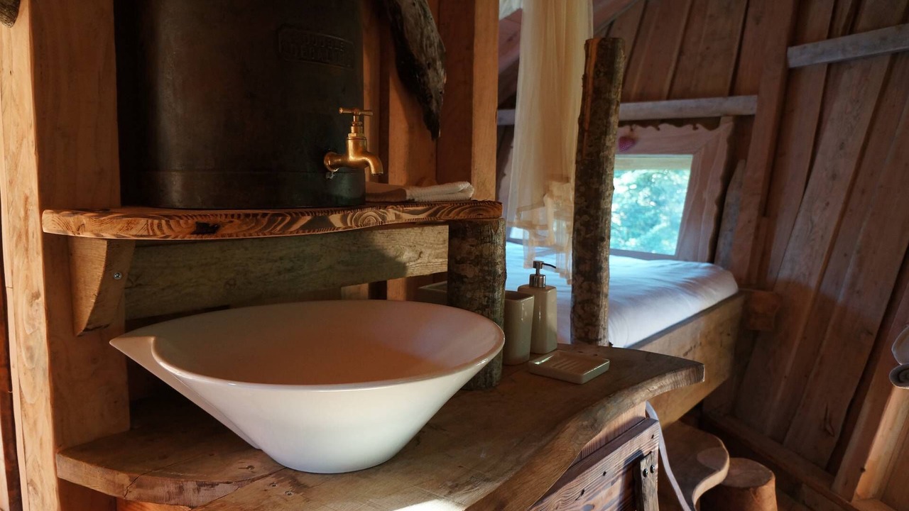 Photo of Bedroom in La Tour-dʼAuvergne