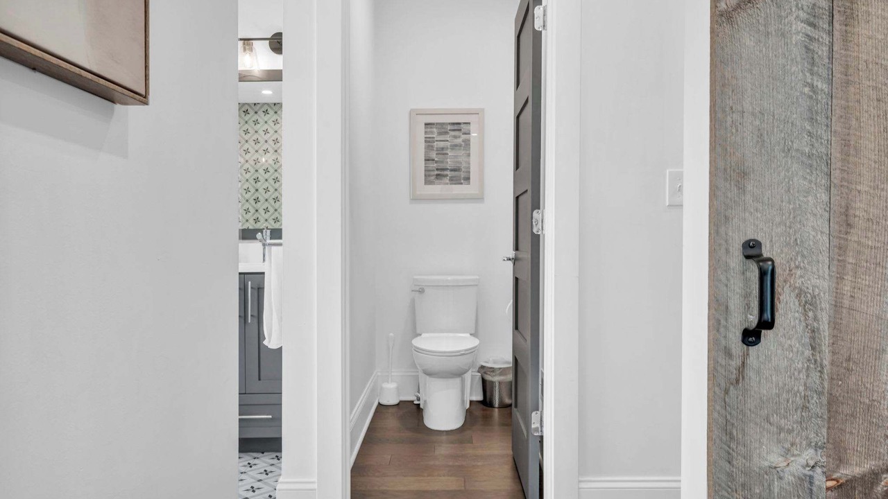 Photo of Bathroom in Detroit - Shoreway