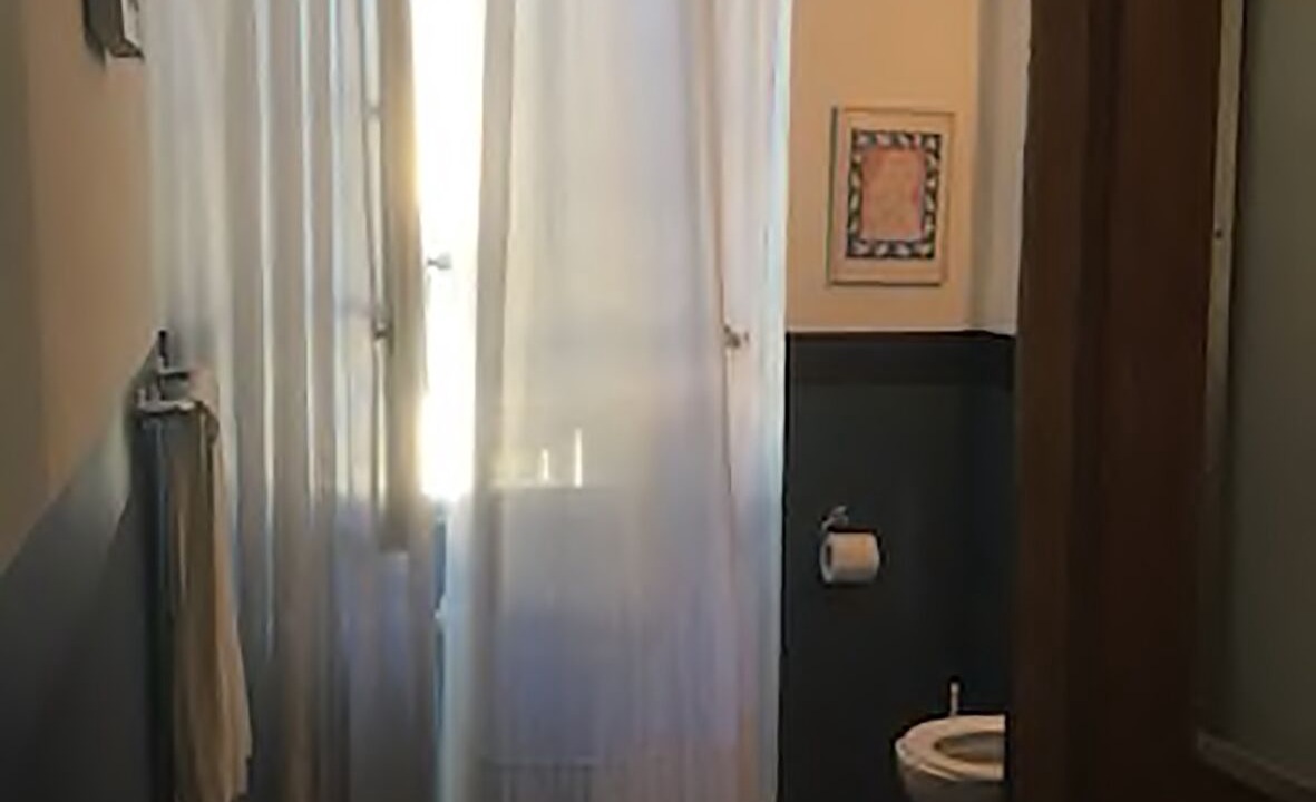 Photo of Bathroom in Vendres