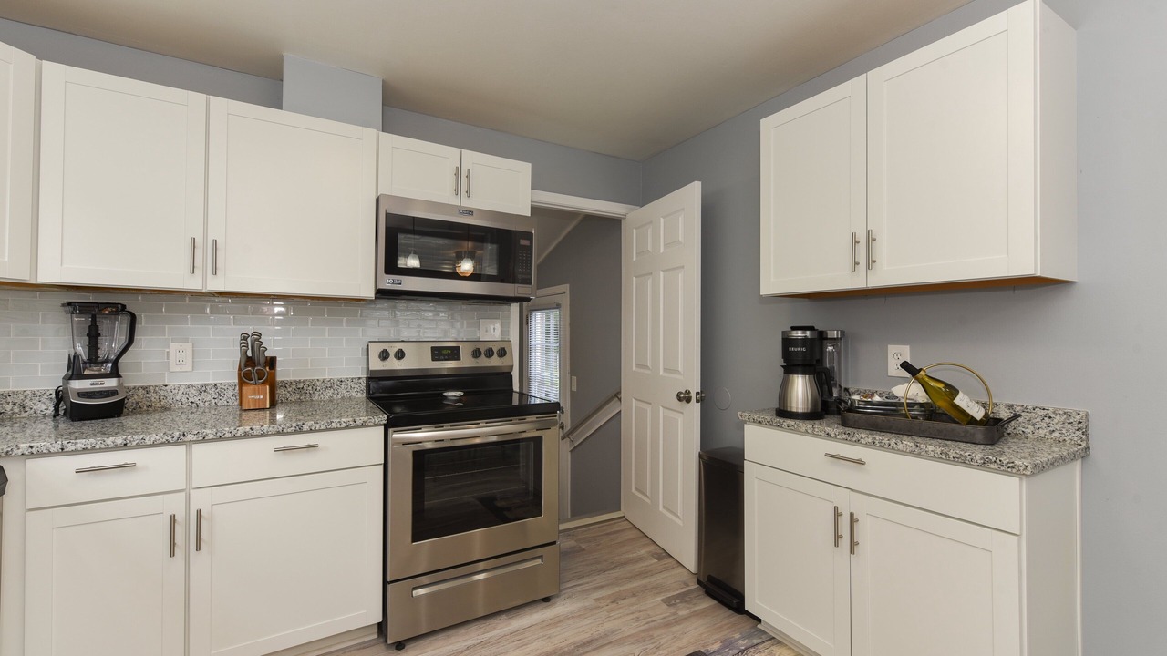 Photo of Kitchen in Buckroe Beach