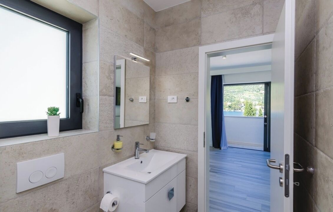 Photo of Bathroom in Zaton