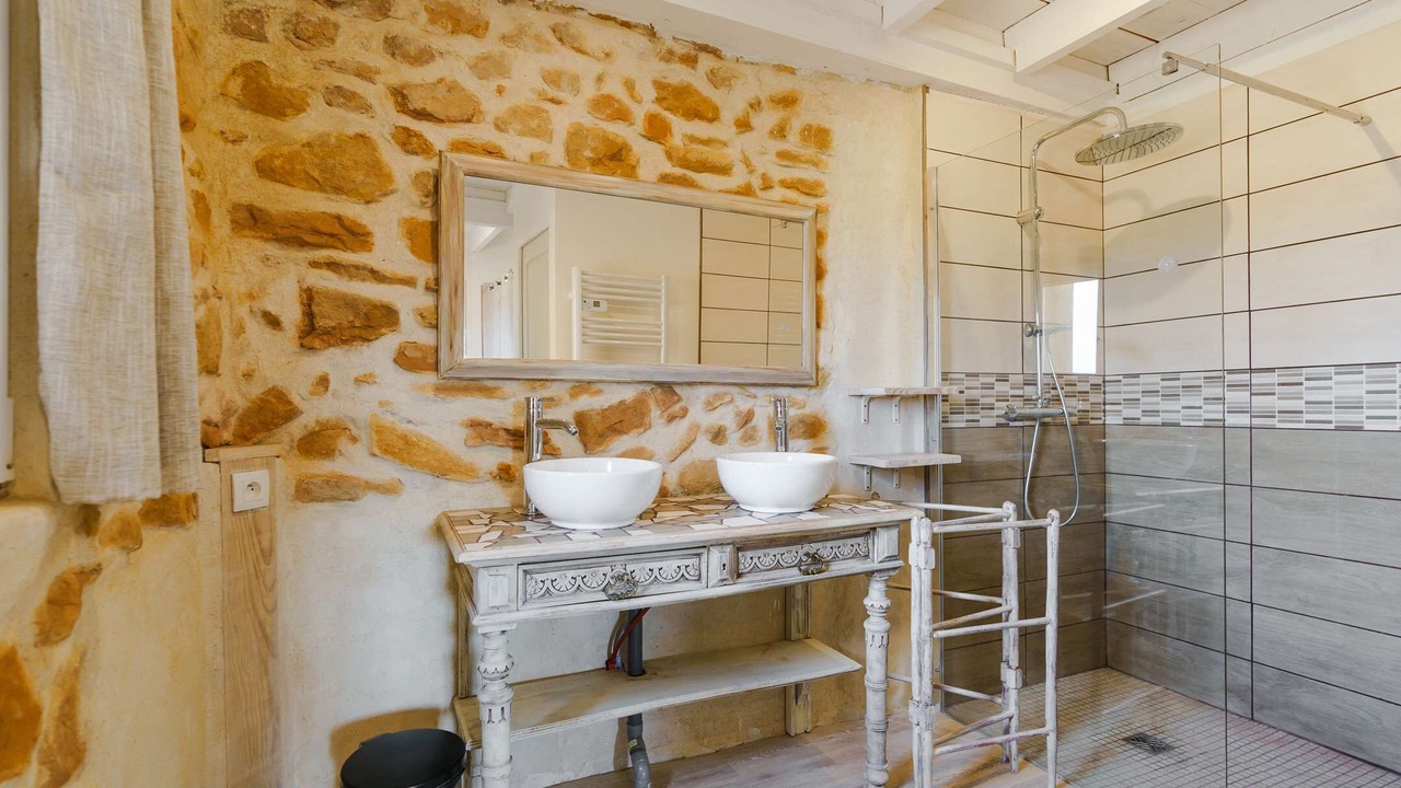 Photo of Bathroom in Bizanet