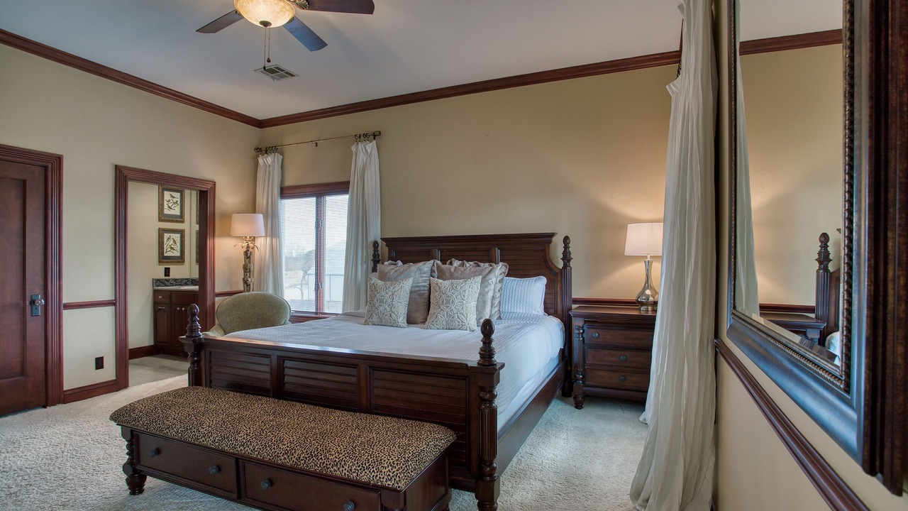 Photo of Bedroom in Broken Arrow