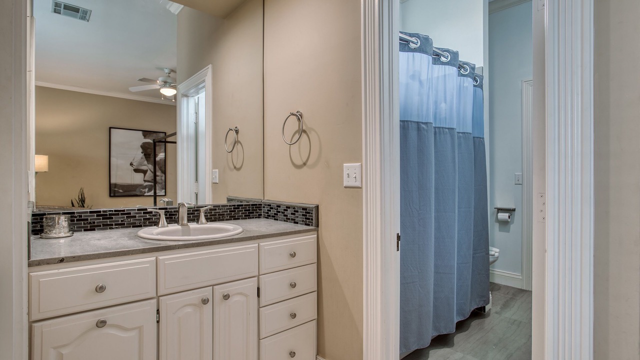 Photo of Bathroom in Broken Arrow