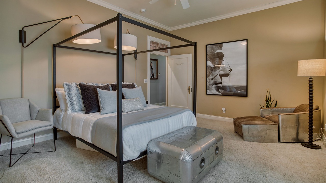 Photo of Bedroom in Broken Arrow