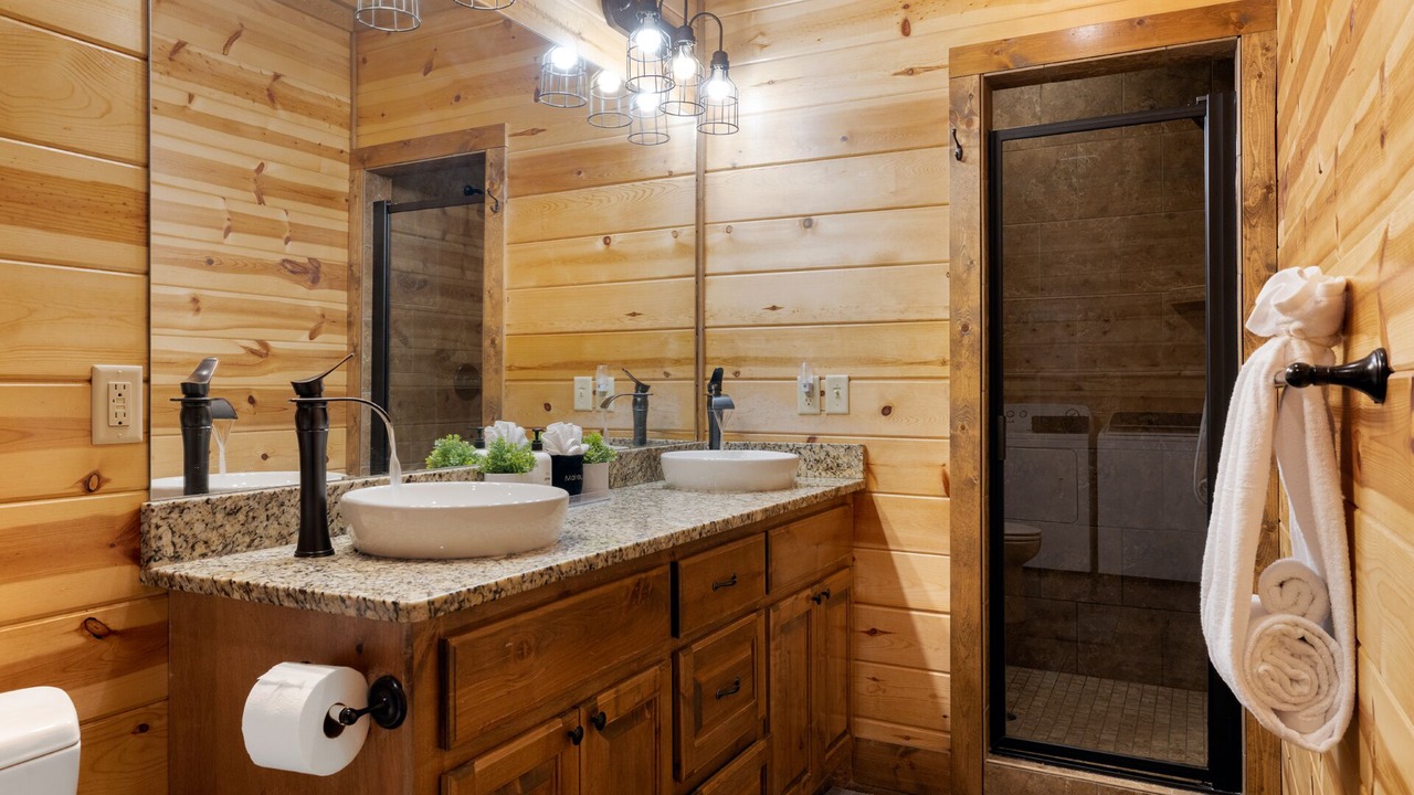 Photo of Bathroom in Hochatown
