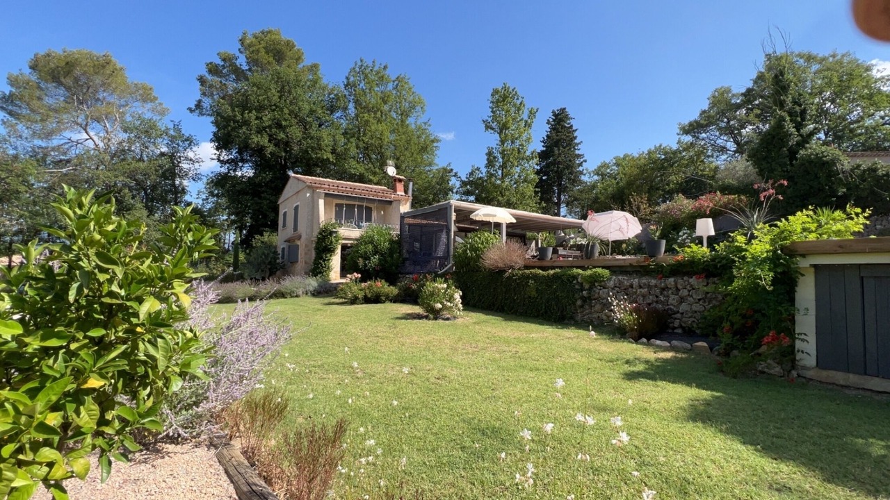Photo of Outdoor in Saint-Paul-en-Foret