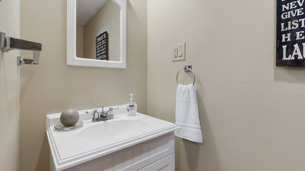 Photo of Bathroom in New River