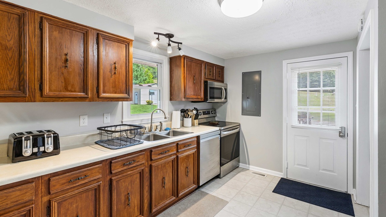 Photo of Kitchen in New River