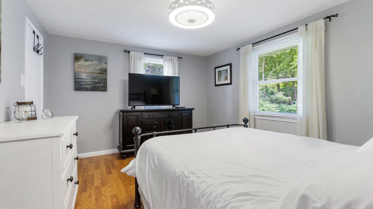 Photo of Bedroom in New River