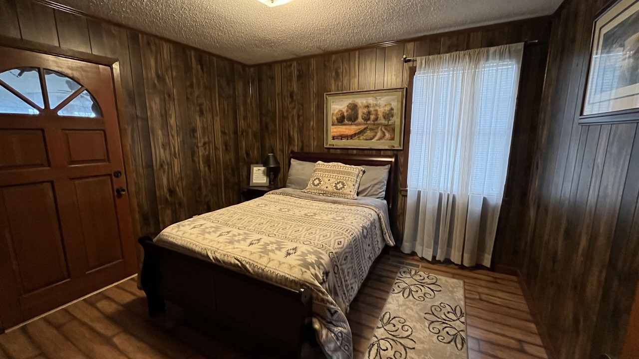 Photo of Bedroom in Wynne