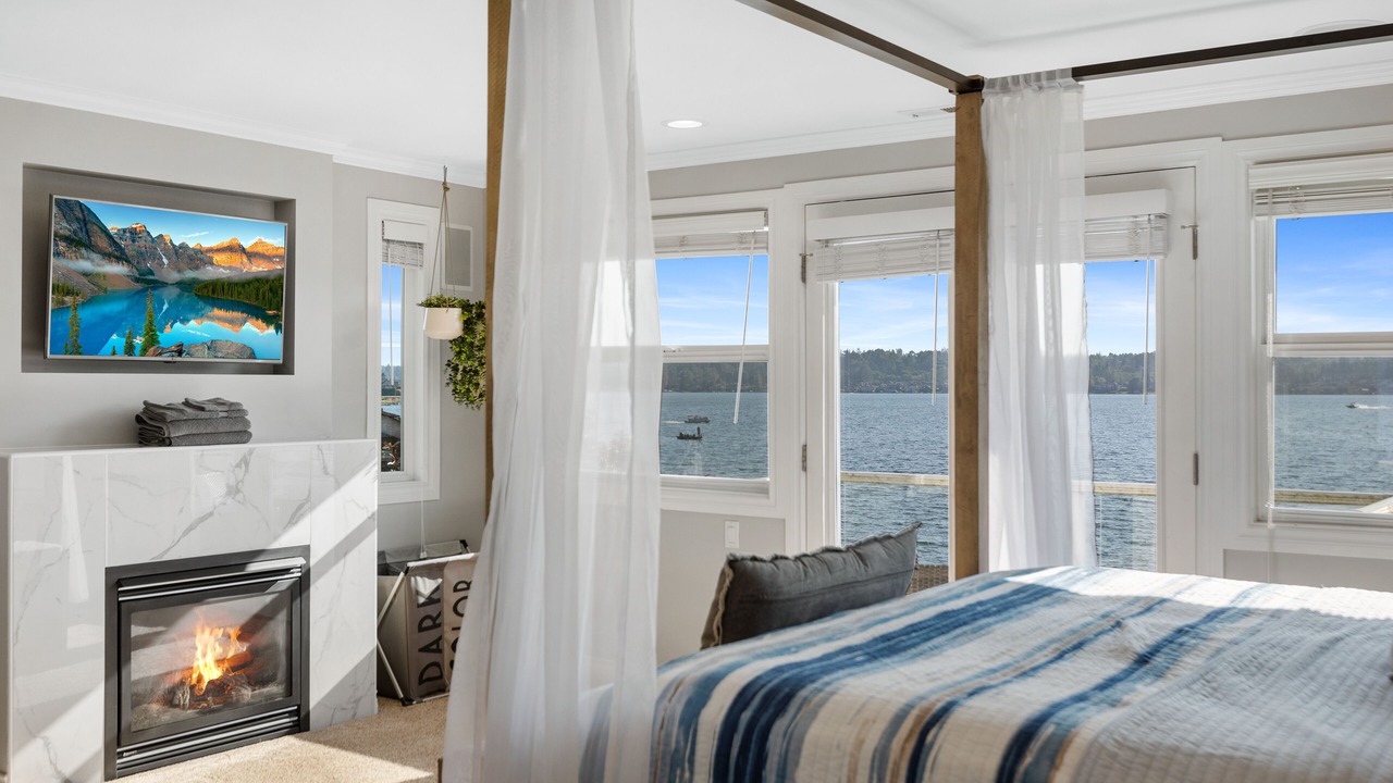 Photo of Bedroom in Lake Stevens