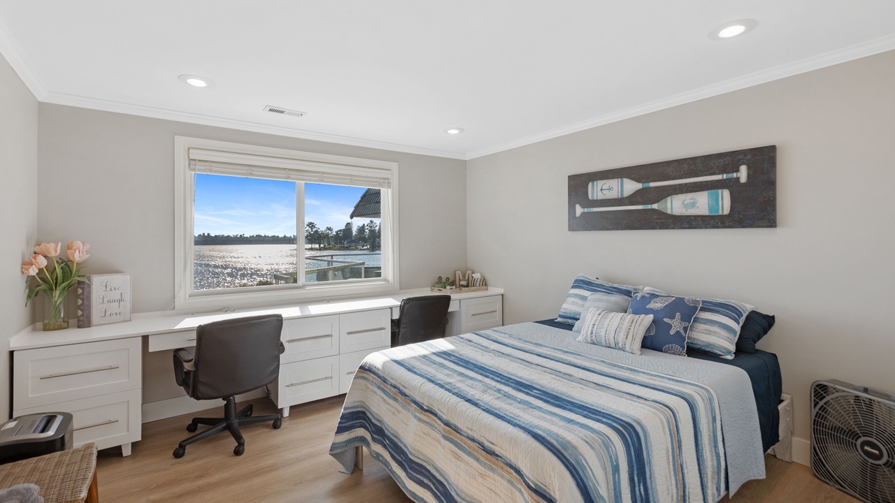 Photo of Bedroom in Lake Stevens