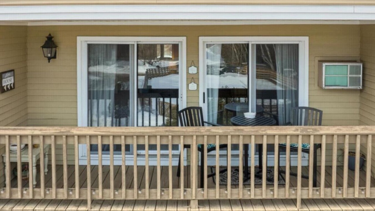 Photo of Patio Balcony in Gilford
