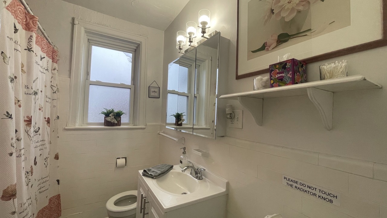 Photo of Bathroom in St. Louis