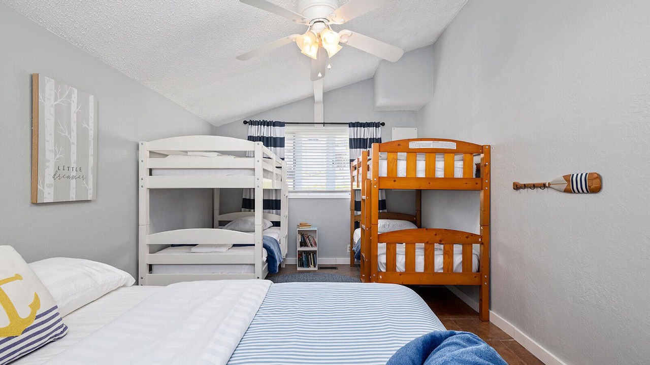 Photo of Bedroom in Branson