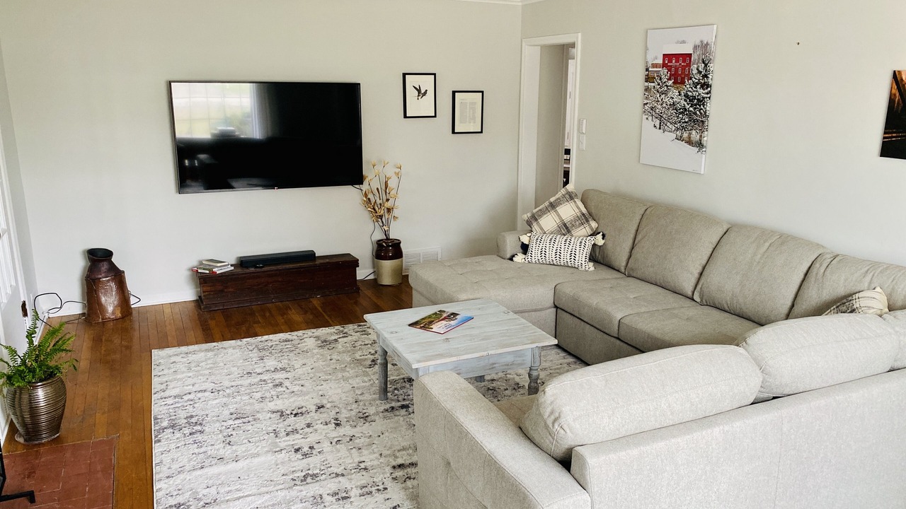 Photo of Livingroom in Rockville