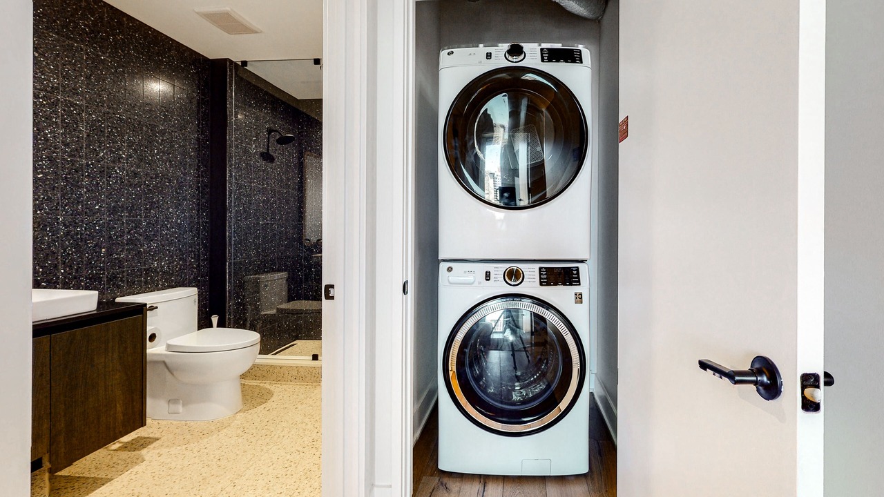 Photo of Bathroom in Rainey Street Historic District