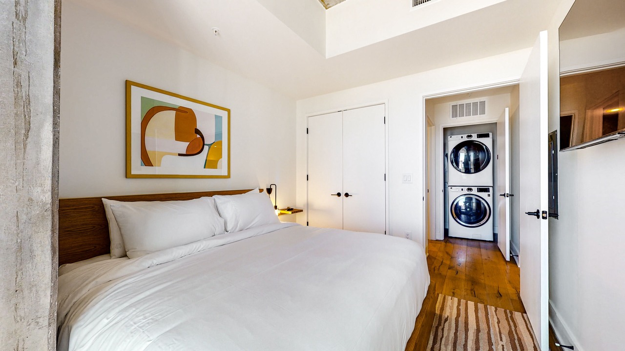 Photo of Bedroom in Rainey Street Historic District