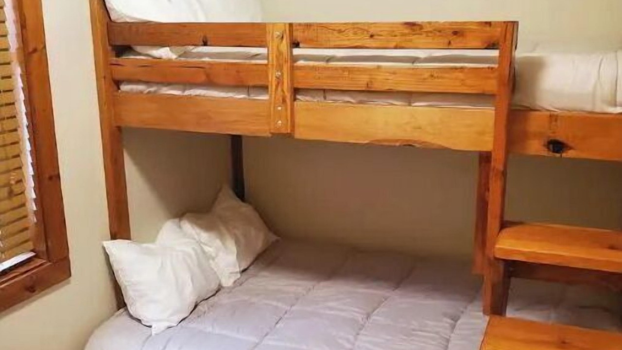 Photo of Bedroom in Wheeler County