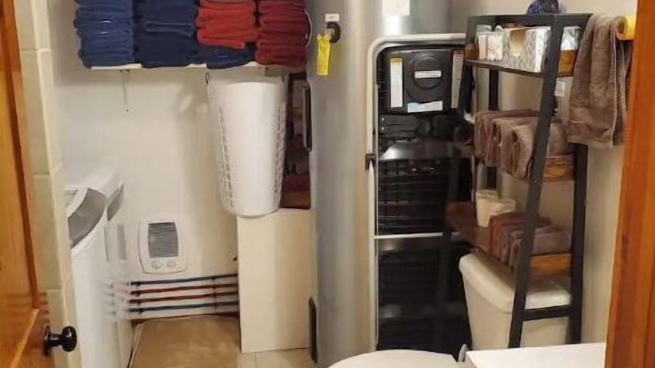 Photo of Bathroom in Wheeler County