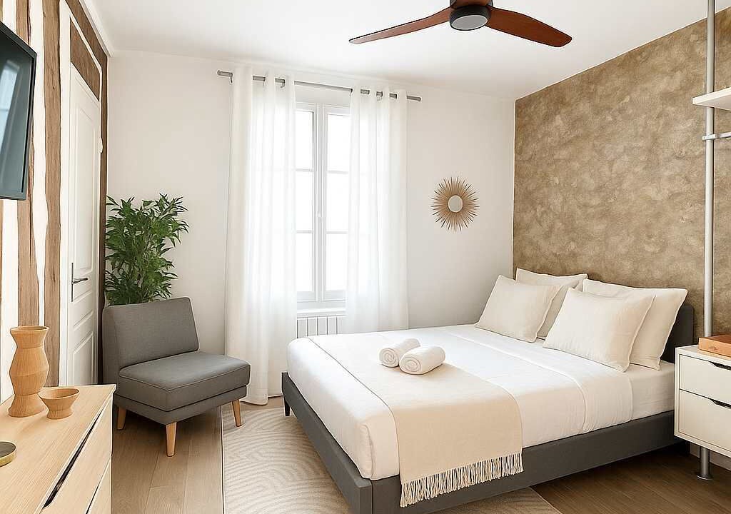 Photo of Bedroom in Notre-Dame-des-Champs