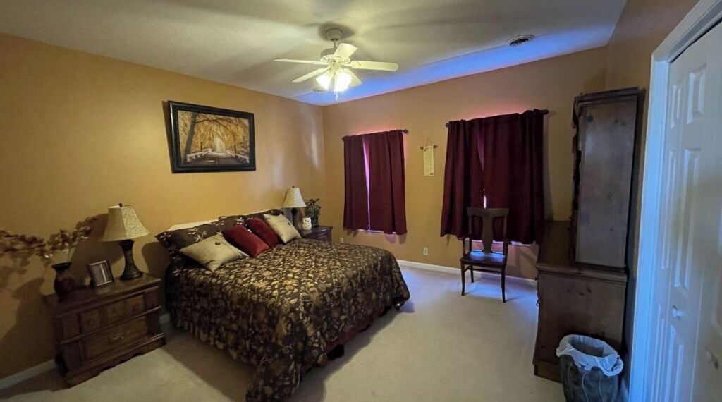 Photo of Bedroom in Liberty