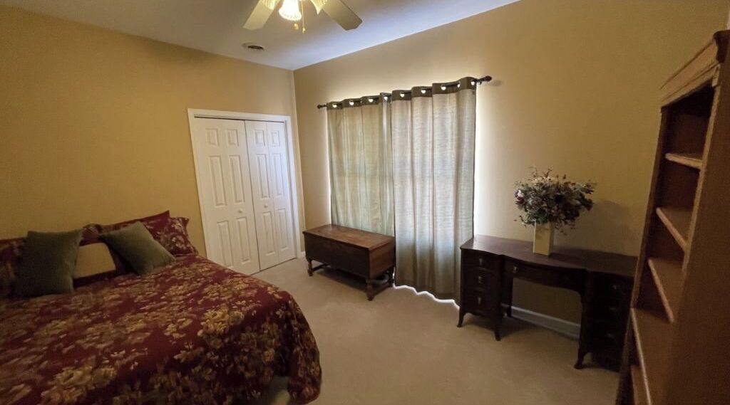 Photo of Bedroom in Liberty