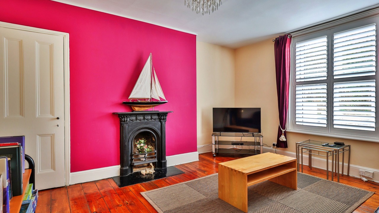Photo of Livingroom in Whitby