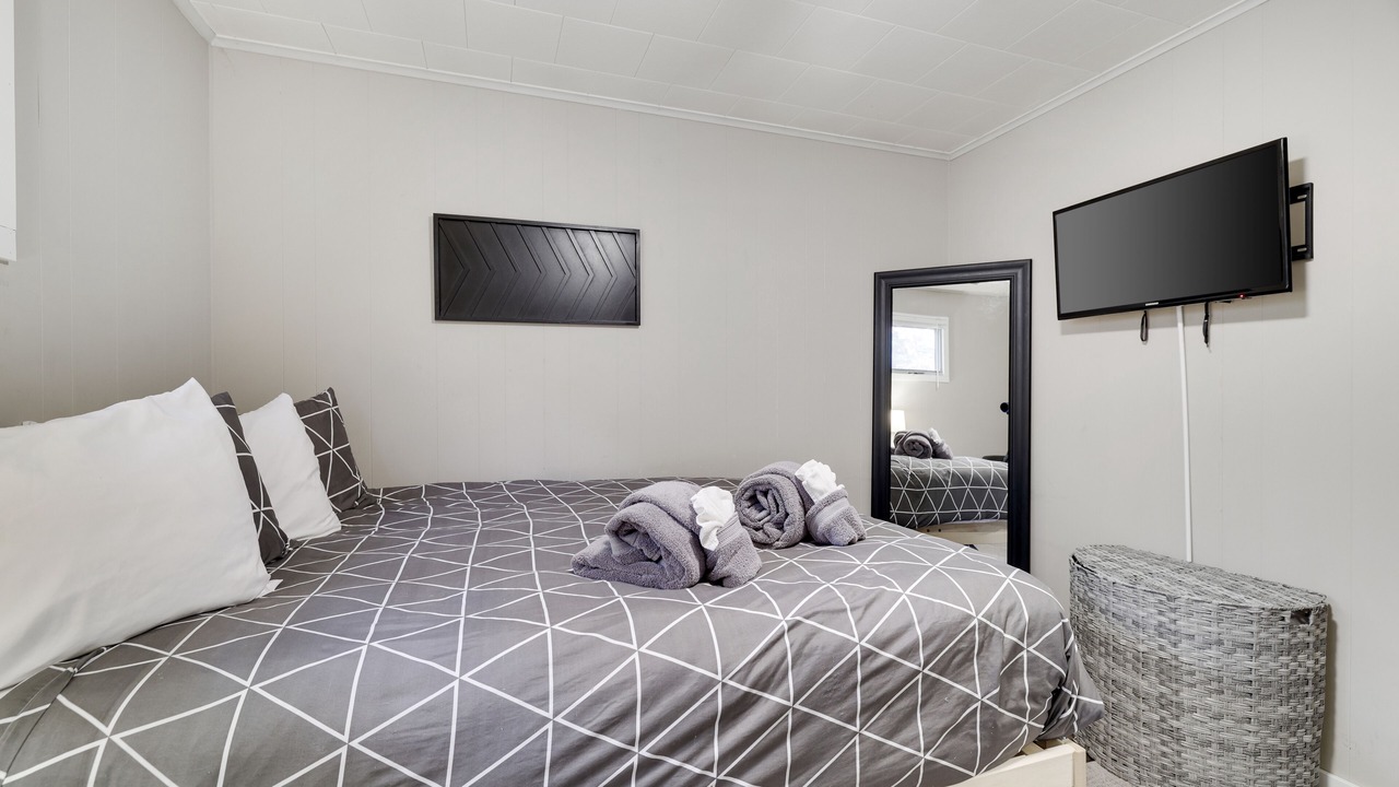 Photo of Bedroom in Lake Harmony Estates