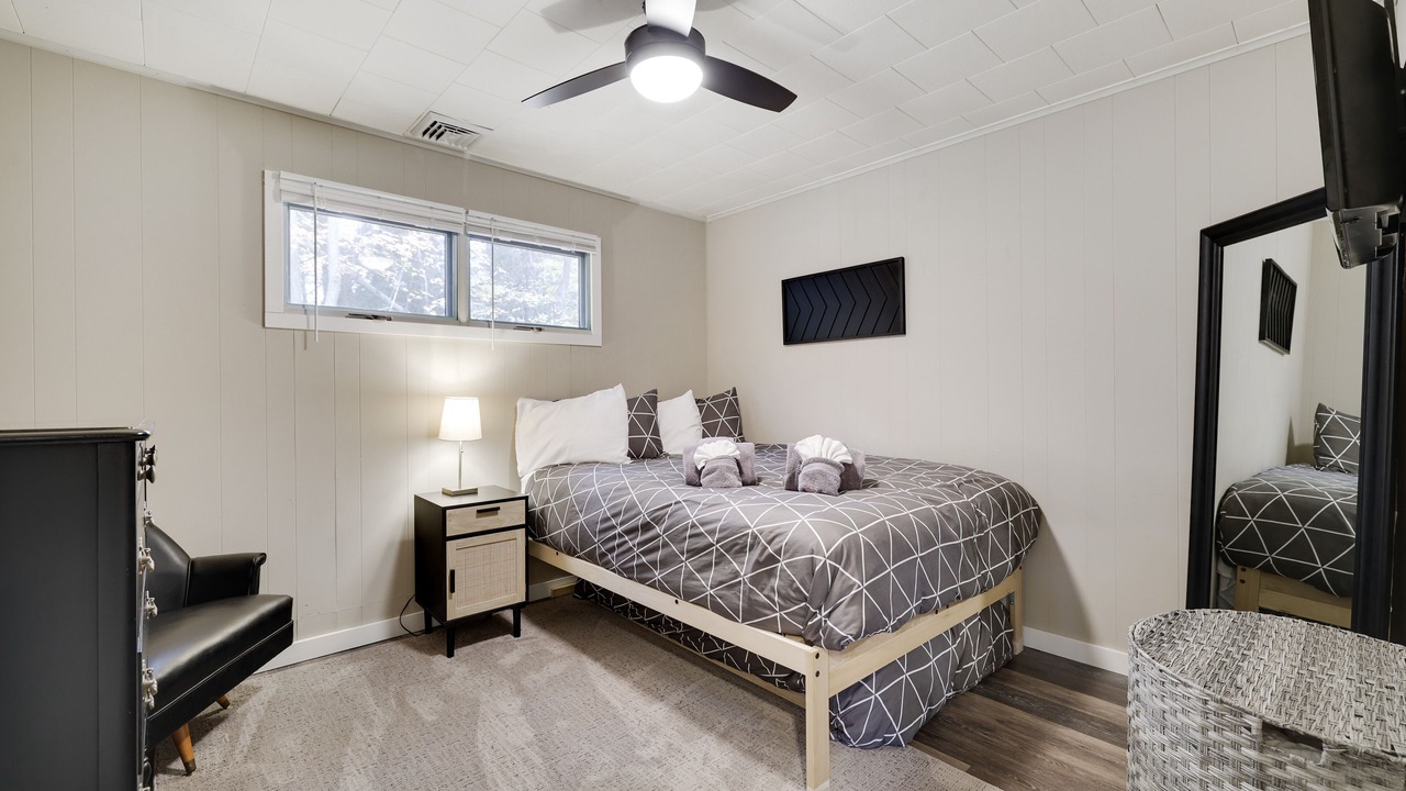 Photo of Bedroom in Lake Harmony Estates
