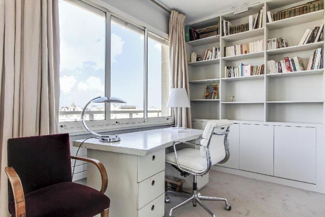 Photo of Bedroom in 6th Arrondissement