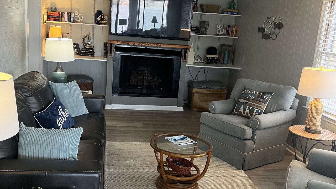Photo of Livingroom in Clarksville