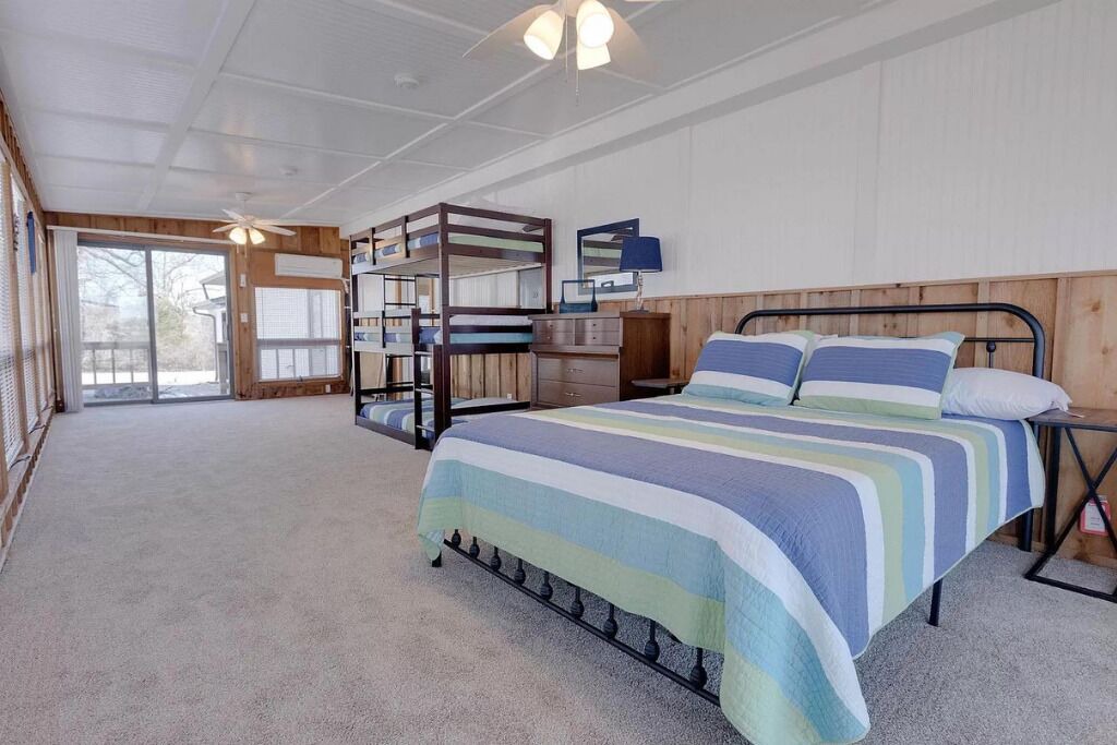 Photo of Others in Henderson