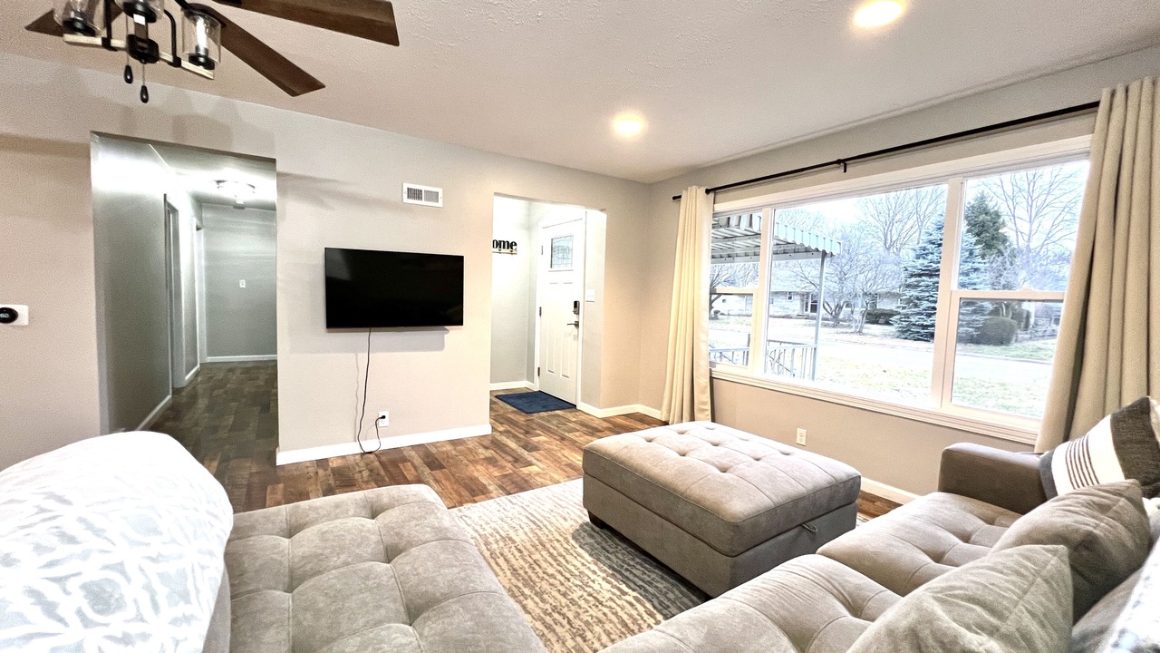 Photo of Livingroom in West Lafayette