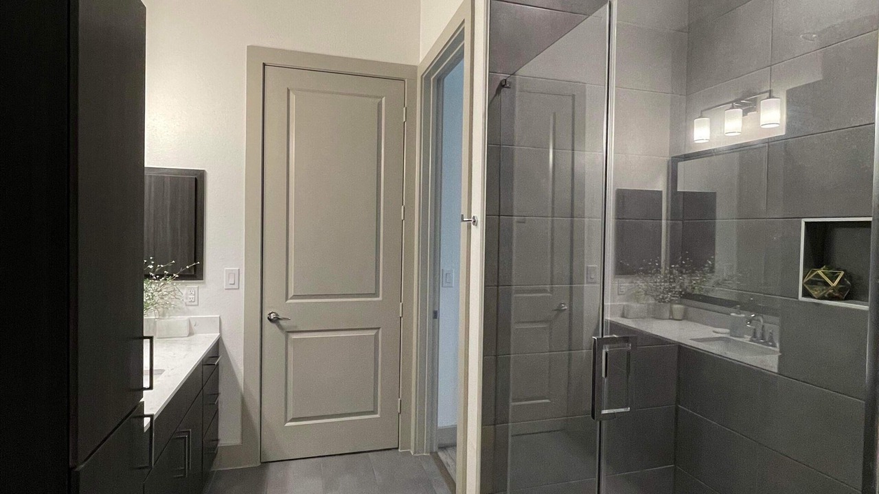 Photo of Bathroom in Washington Ave./ Memorial Park