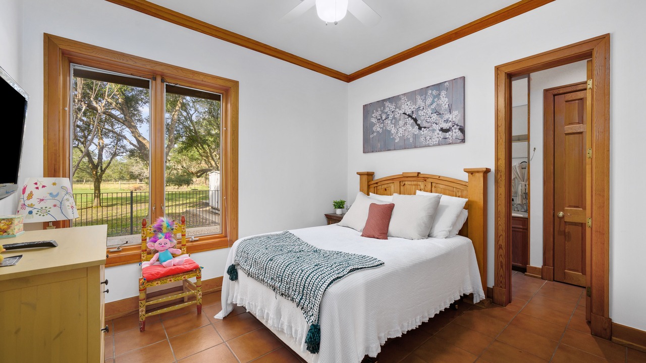 Photo of Bedroom in Cedar Lane