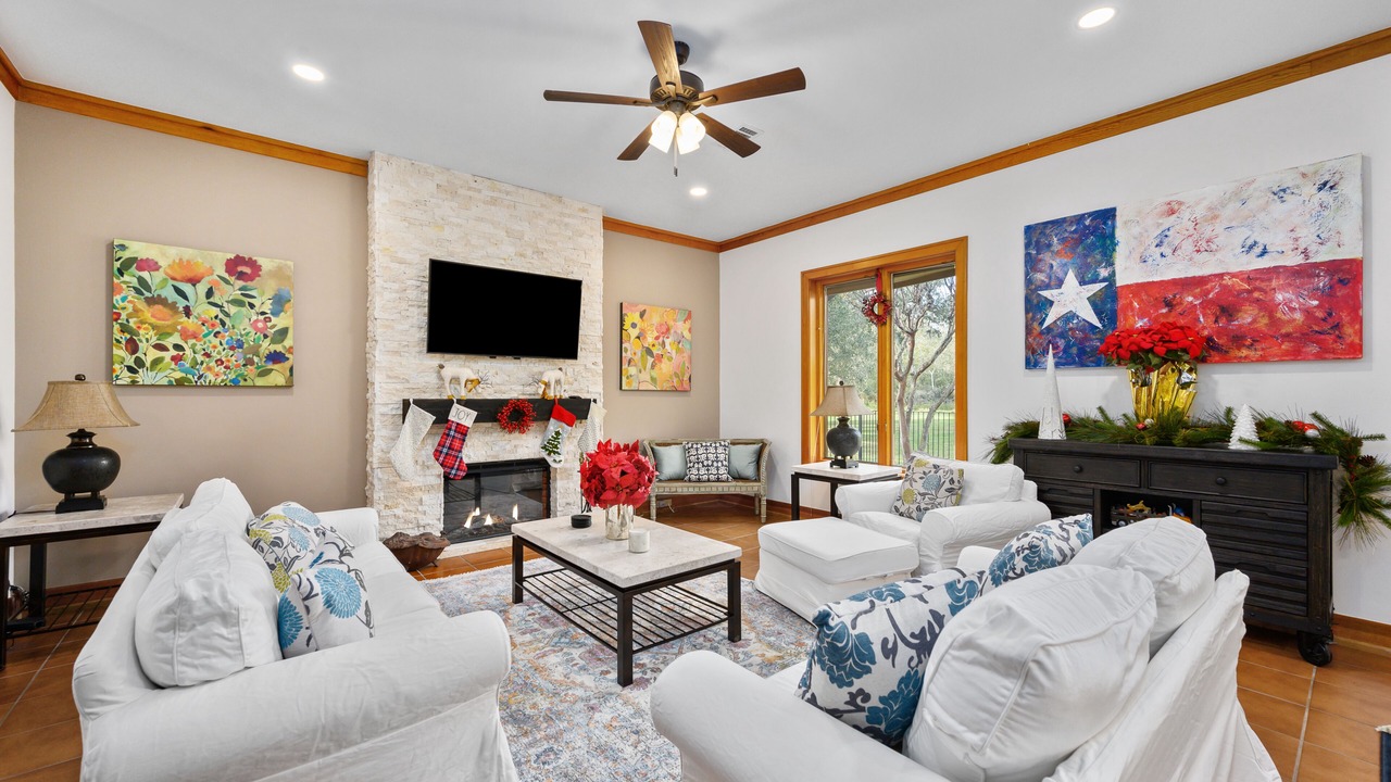 Photo of Livingroom in Cedar Lane