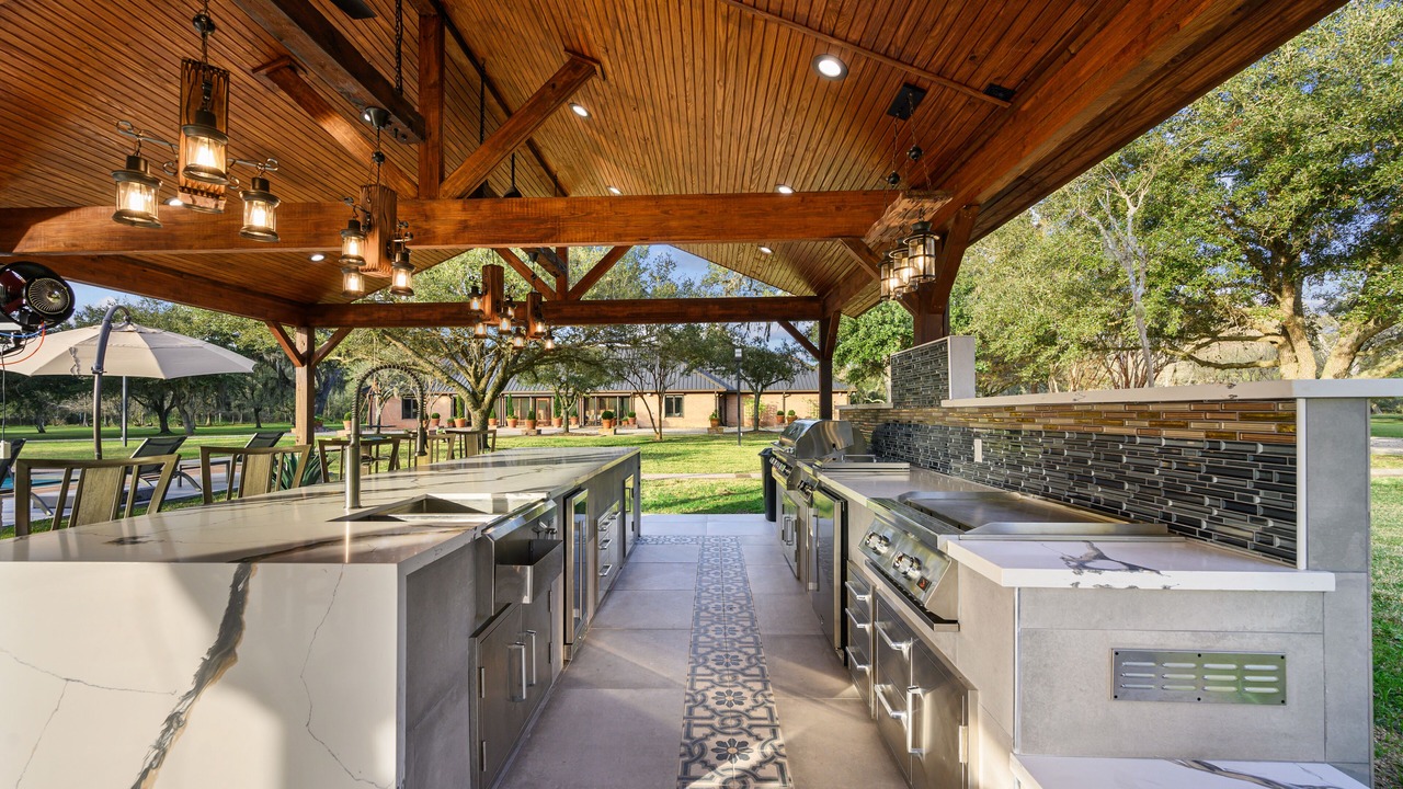 Photo of Outdoor in Cedar Lane